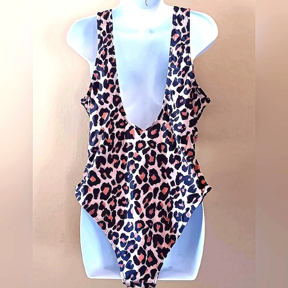 HOT! Cut-out One Piece Swimsuit 2XL Leopard Cheetah Plus Sexy Tropical Jungle - Picture 2 of 9